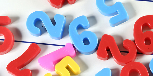 クラスTシャツは数字の語呂合わせでオリジナリティを！