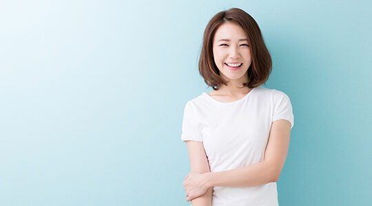 去年のTシャツも輝く！　ハサミだけでできるTシャツ簡単リメイク方法