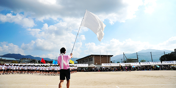 はちまき姿を可愛く！　おすすめの体育祭ヘアアレンジ4つ