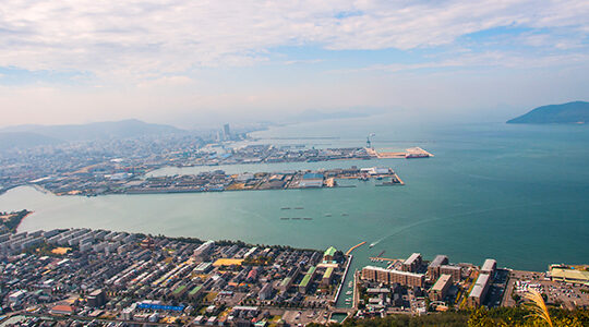 高松駅周辺のお洒落な倉庫街！　北浜アリーの魅力とイベント情報