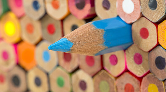 オリジナルTシャツに使おう！　2017年のラッキーカラー・トレンドカラー