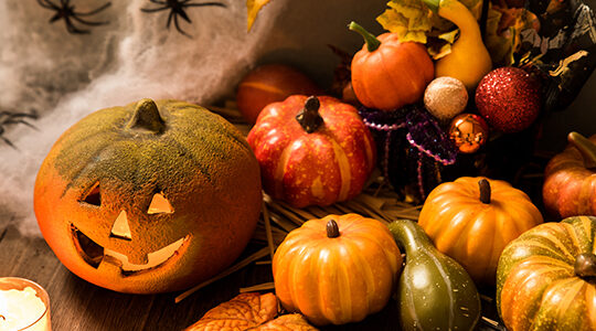ハロウィンのお化けかぼちゃ「ジャック・オー・ランタン」の作り方！