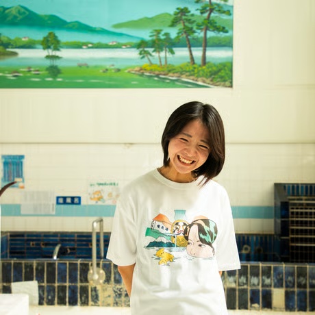 電気湯 オリジナルTシャツ着用イメージ