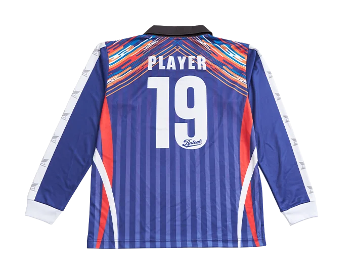 サッカーシャツ